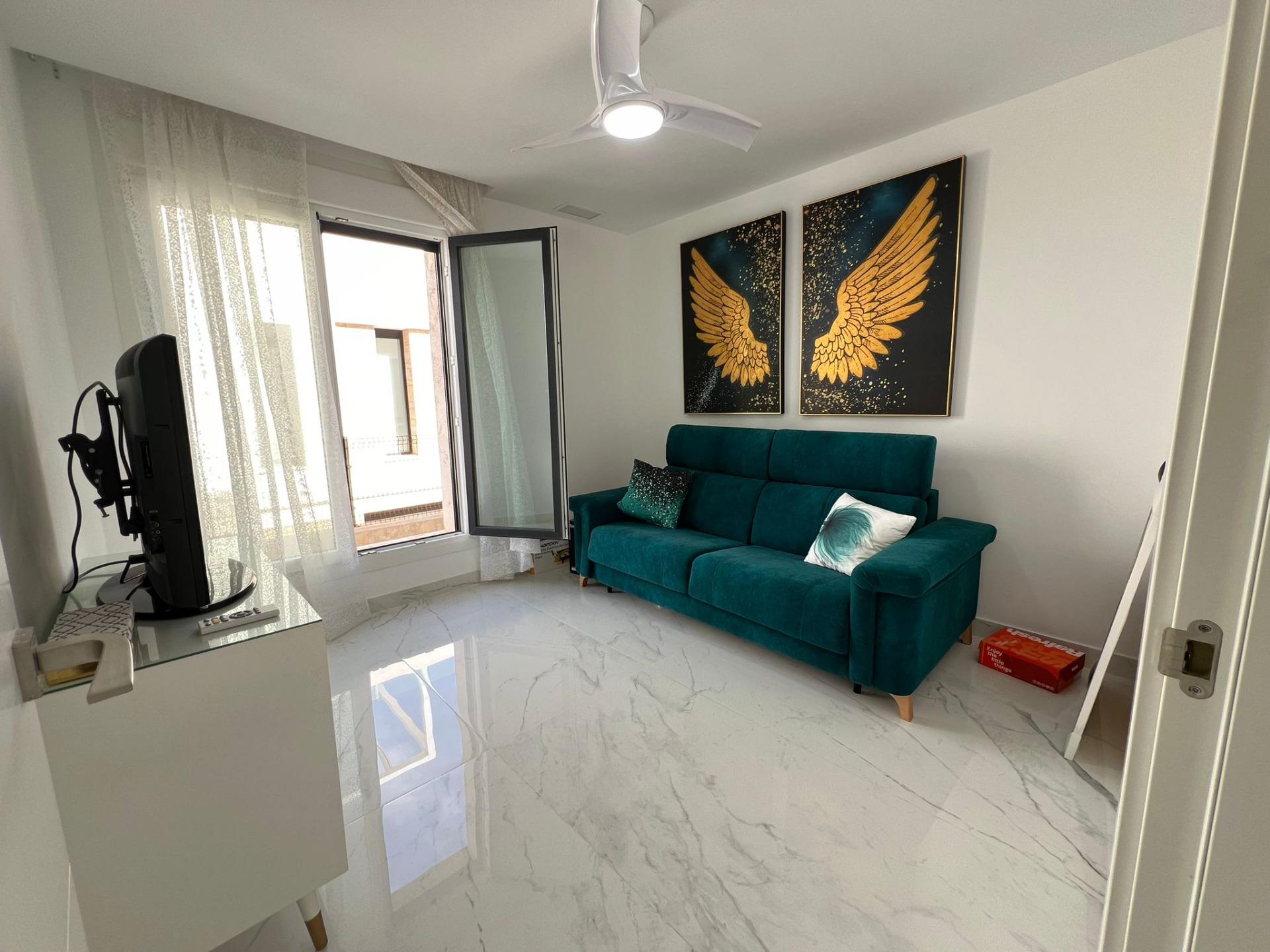 Garden in villa for sale in Torrevieja