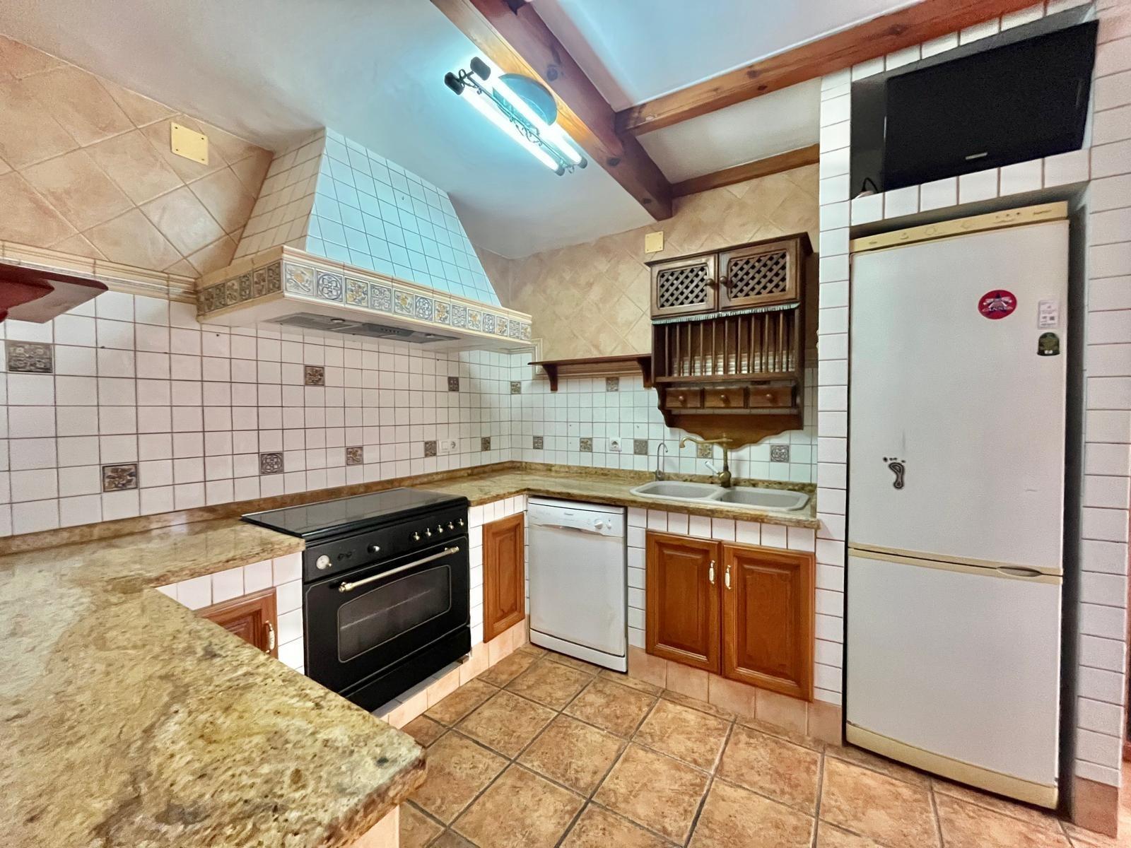 Terrace in villa for sale in Torrevieja
