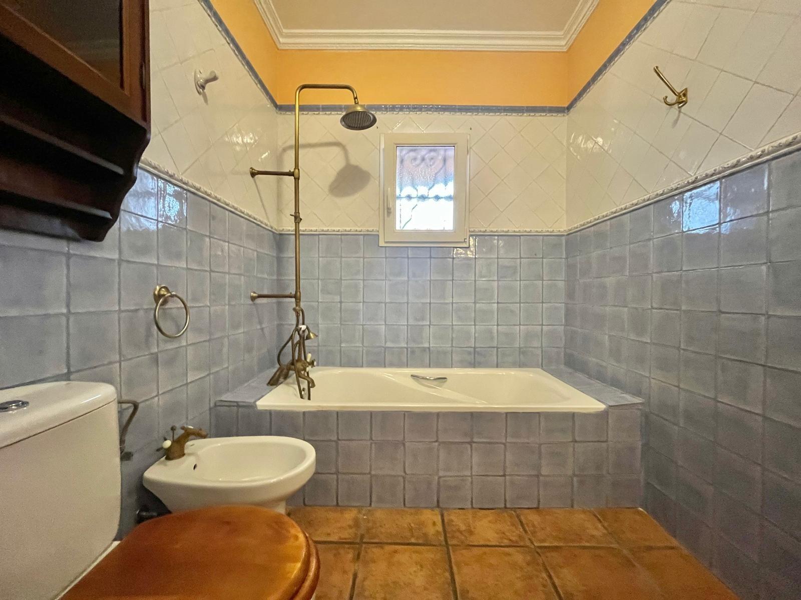 Dining area in villa for sale in Torrevieja