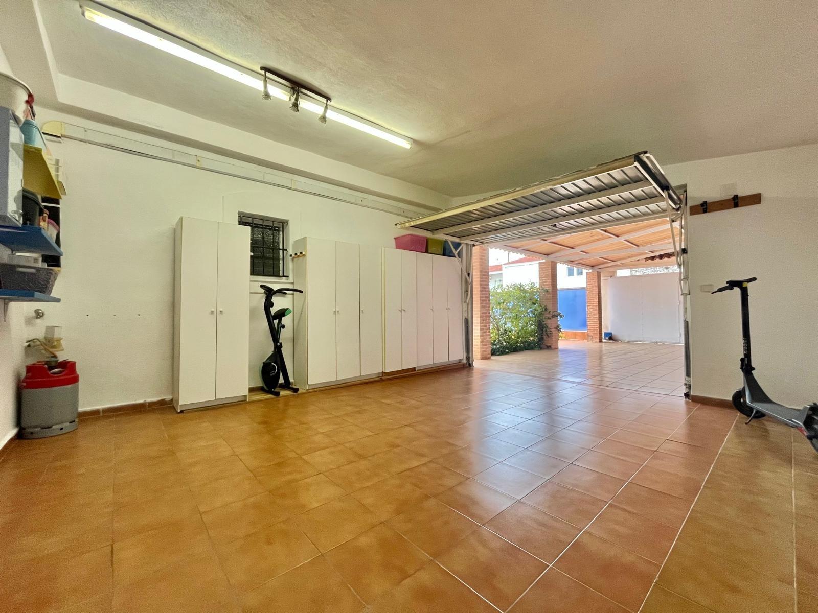 Living room in villa for sale in Torrevieja