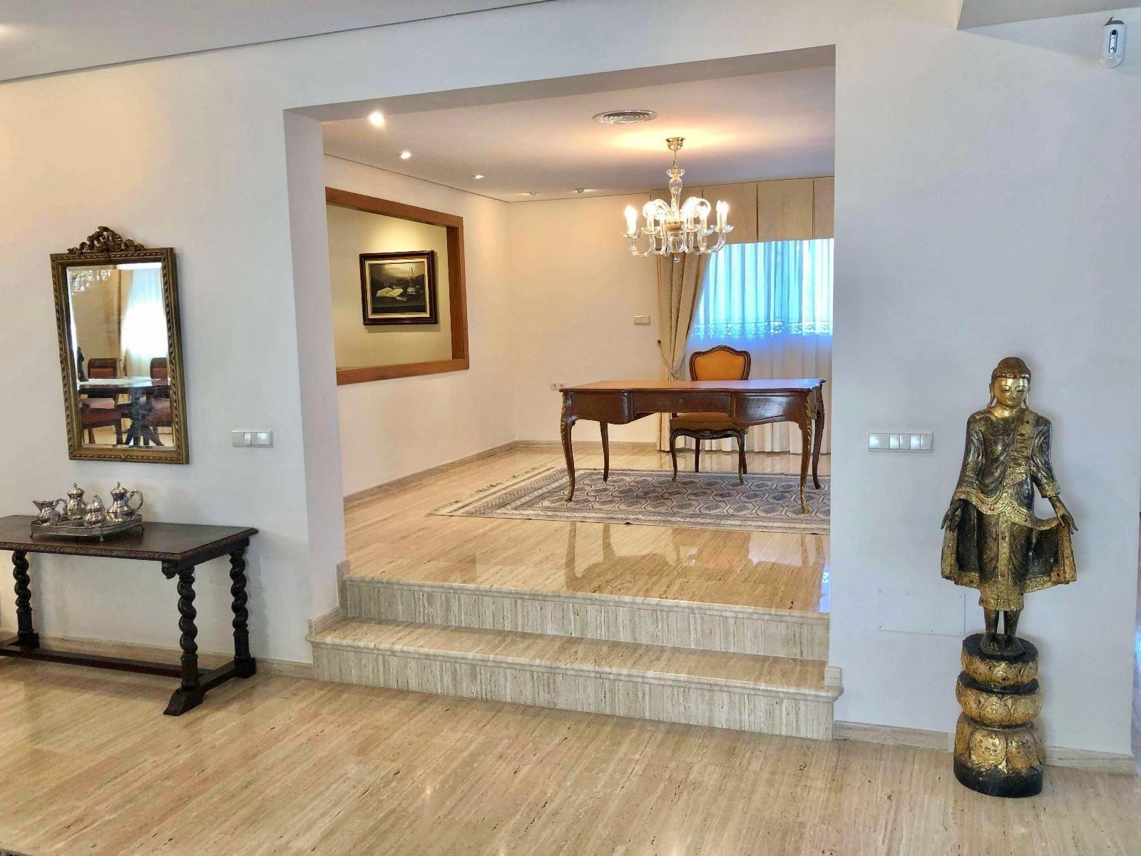 Garden in villa for sale in El Palmar