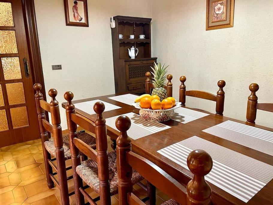 Kitchen in villa for sale in Orihuela Costa