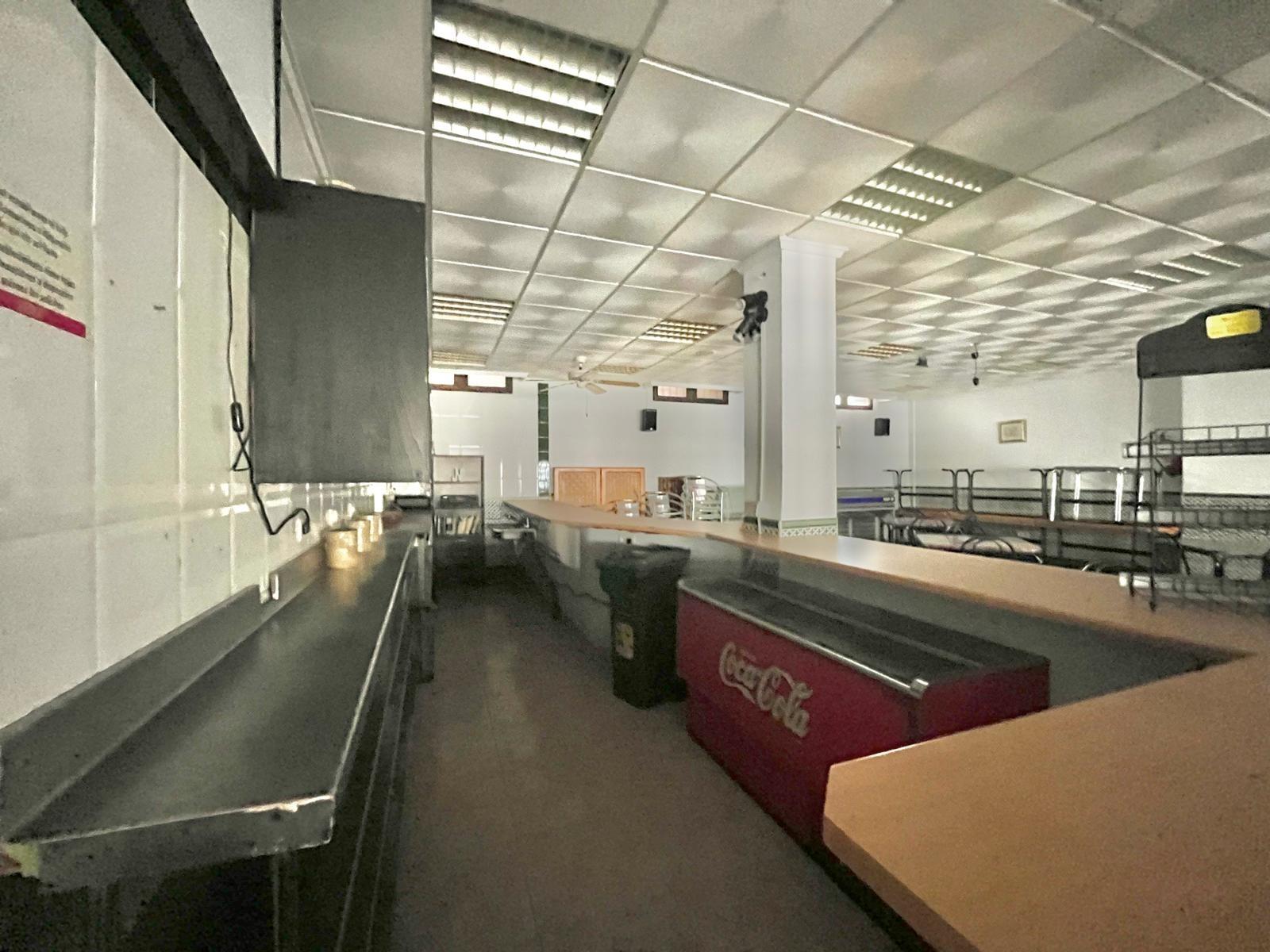 Dining area in commercial for sale in Torrevieja