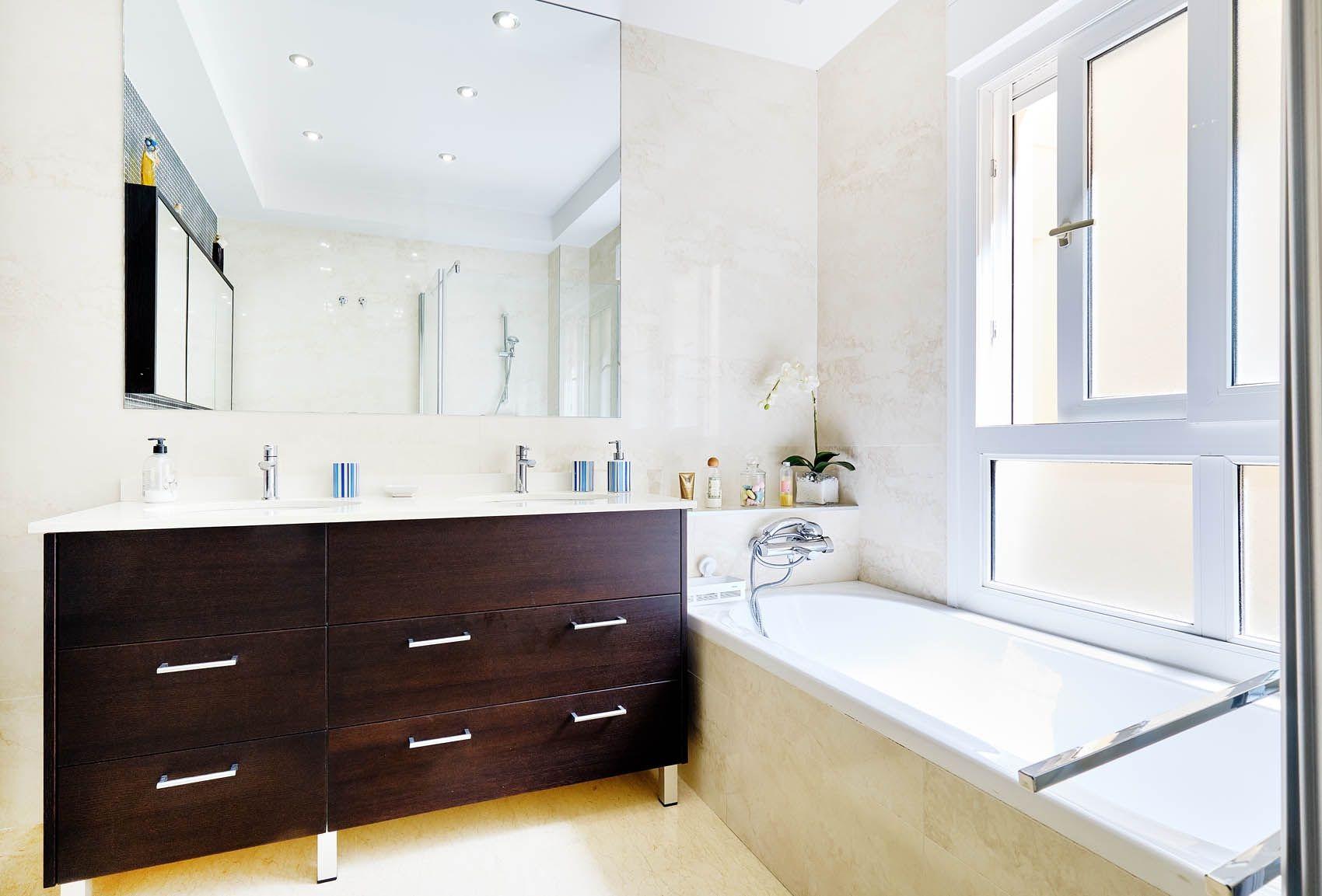 Bedroom in penthouse for sale in Torrevieja