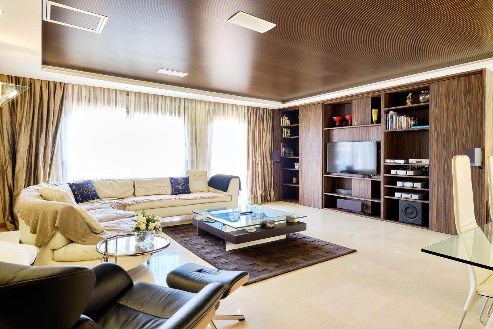 Terrace in penthouse for sale in Torrevieja