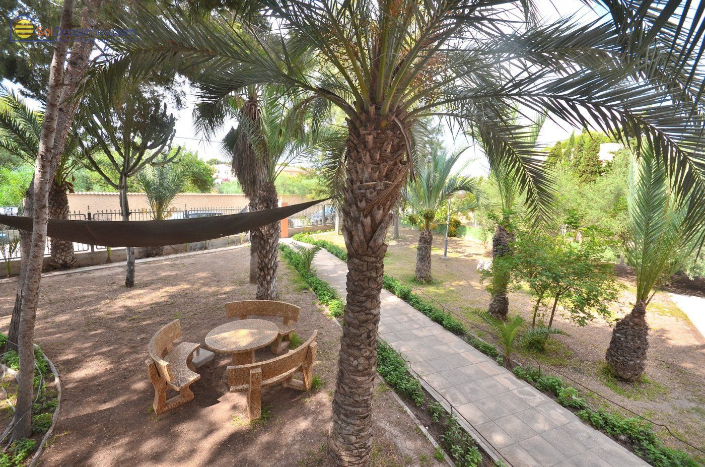 Terrace in villa for sale in Torrevieja