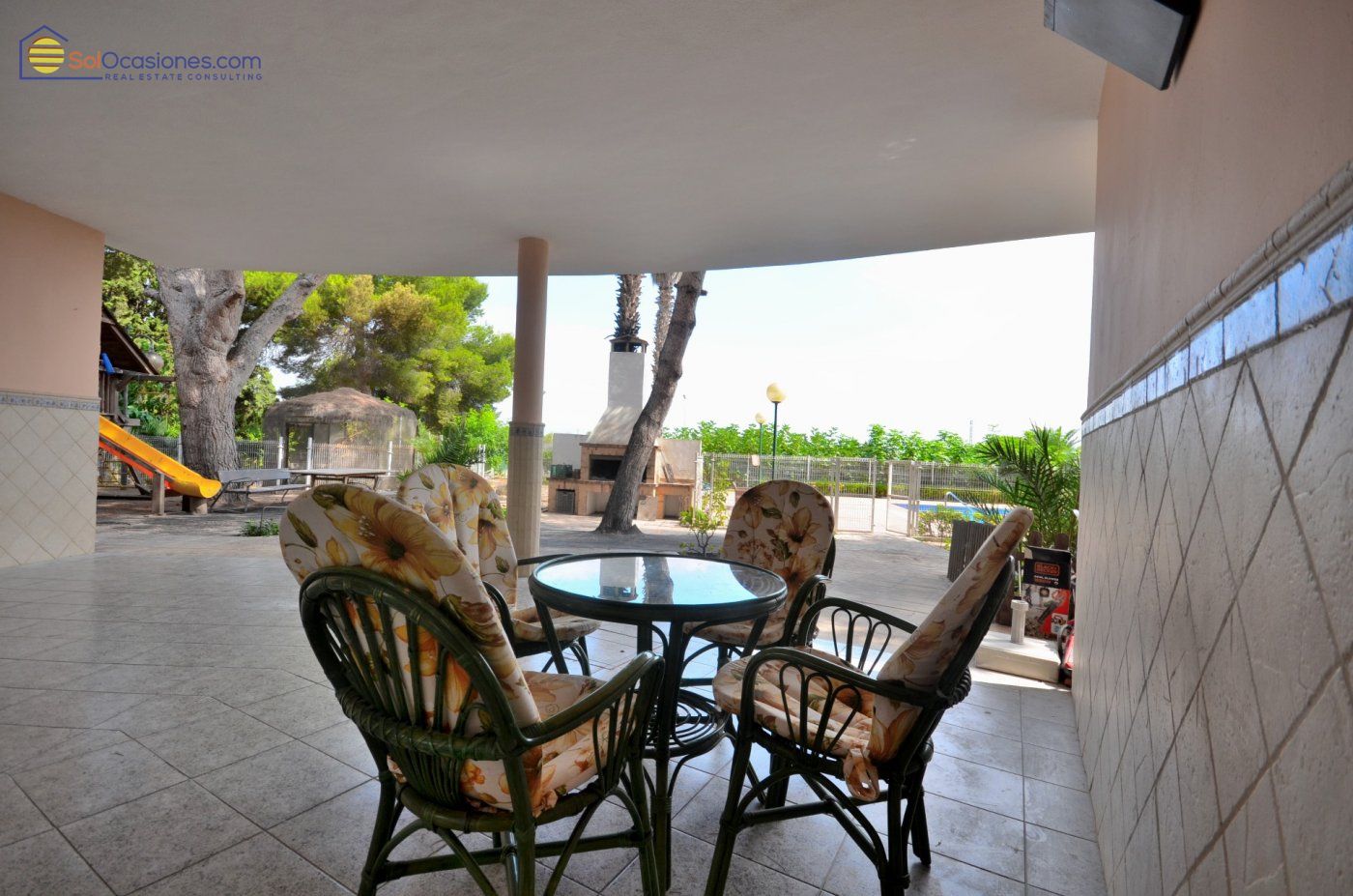 Dining area in villa for sale in Torrevieja