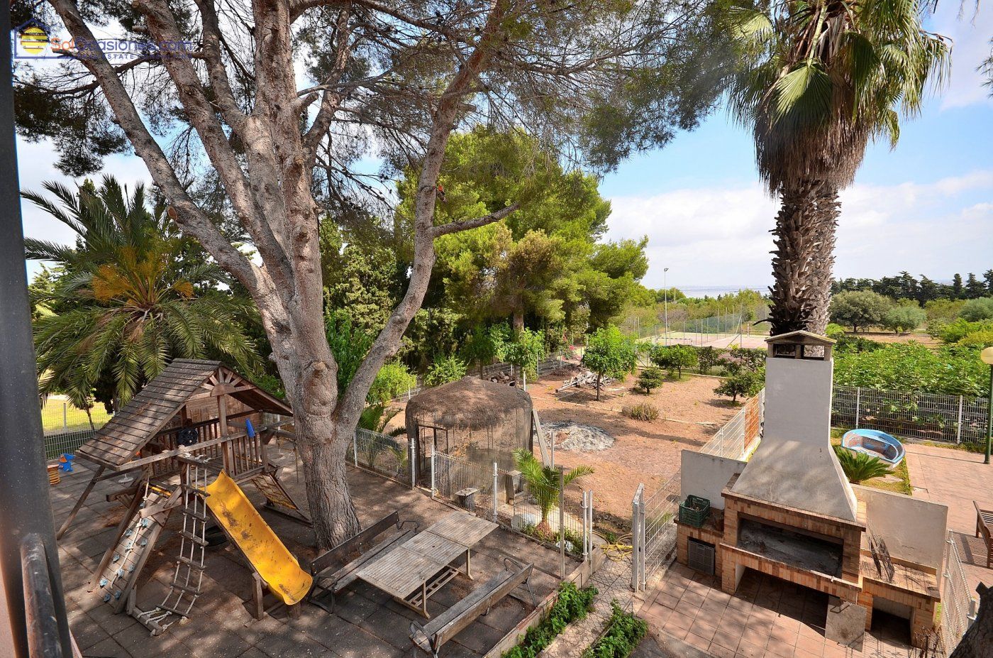 Terrace in villa for sale in Torrevieja