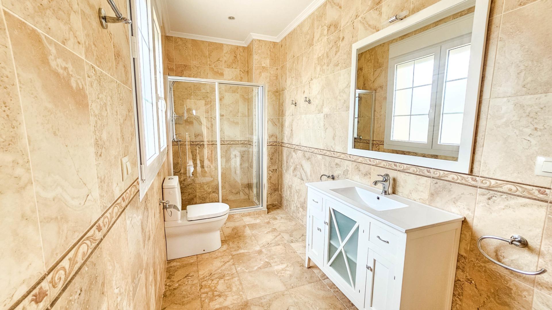 Master bedroom in villa for sale in Cabo Roig