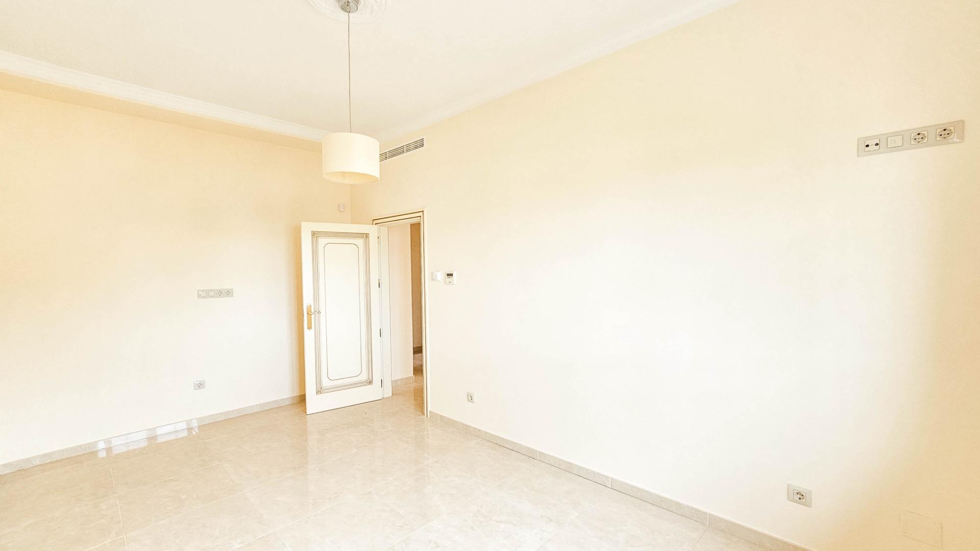 Exterior view in villa for sale in Cabo Roig