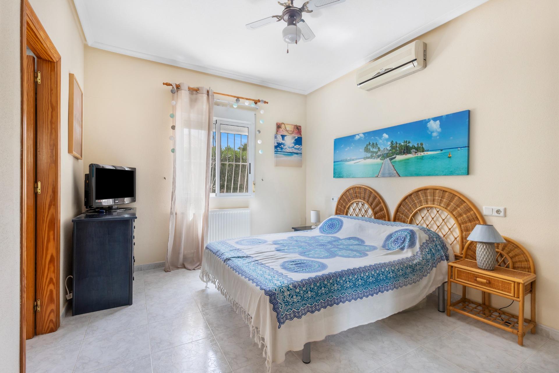 Exterior view in villa for sale in San Fulgencio