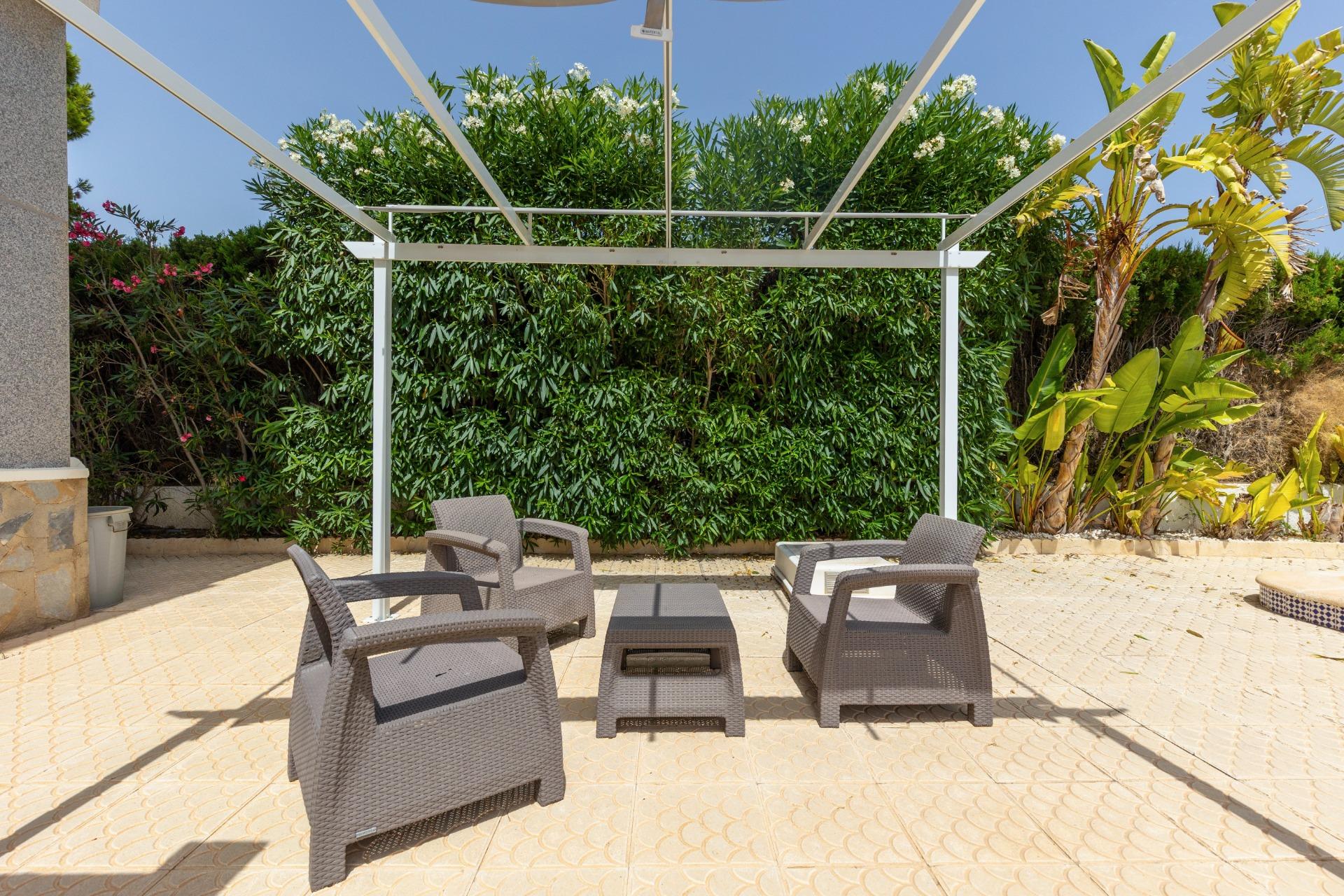 Living room in villa for sale in San Fulgencio