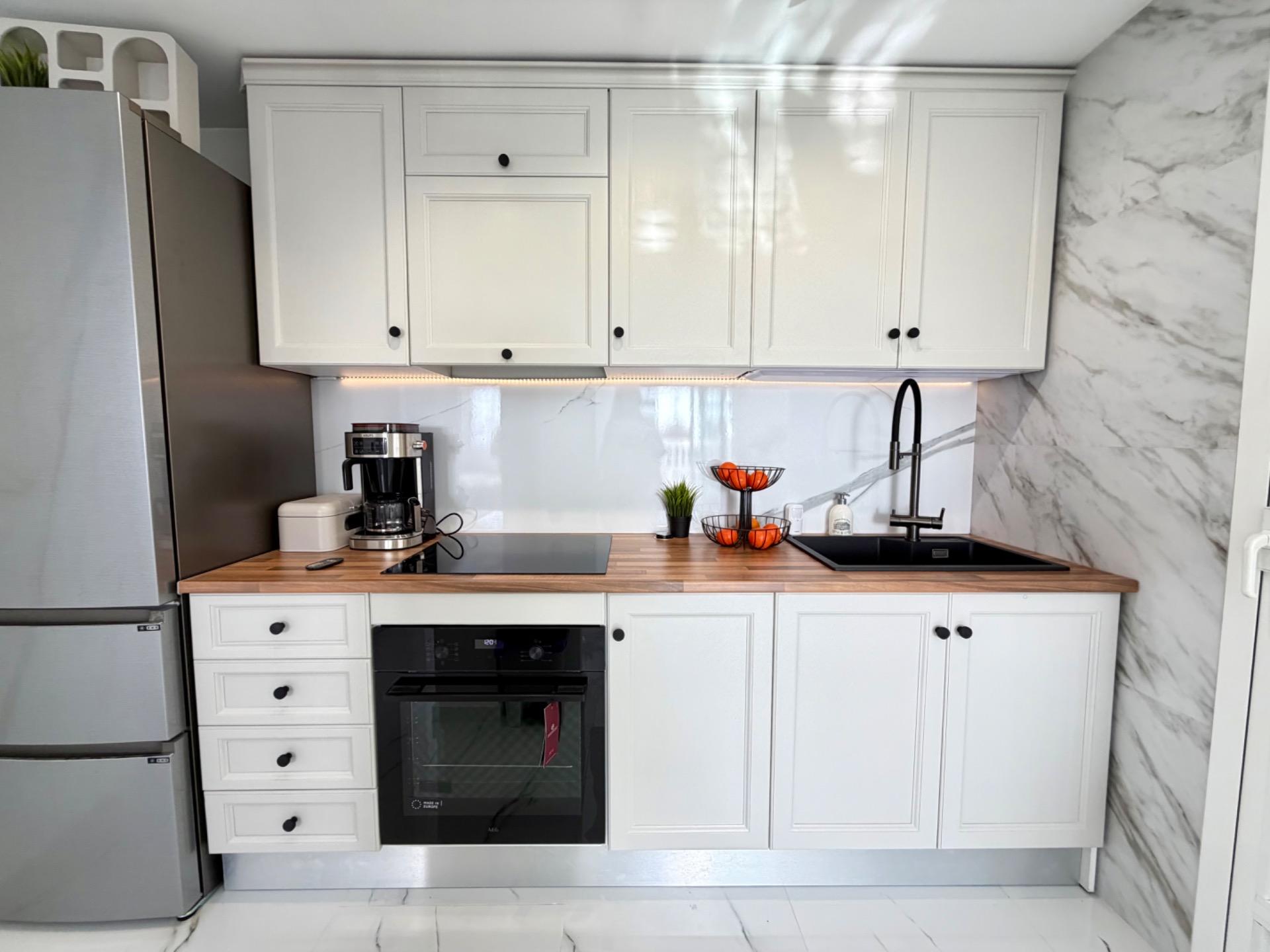 Dining area in apartment for sale in Orihuela Costa