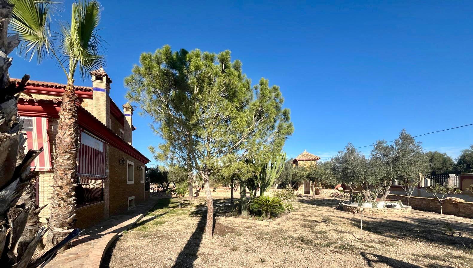 Kitchen in villa for sale in Rojales