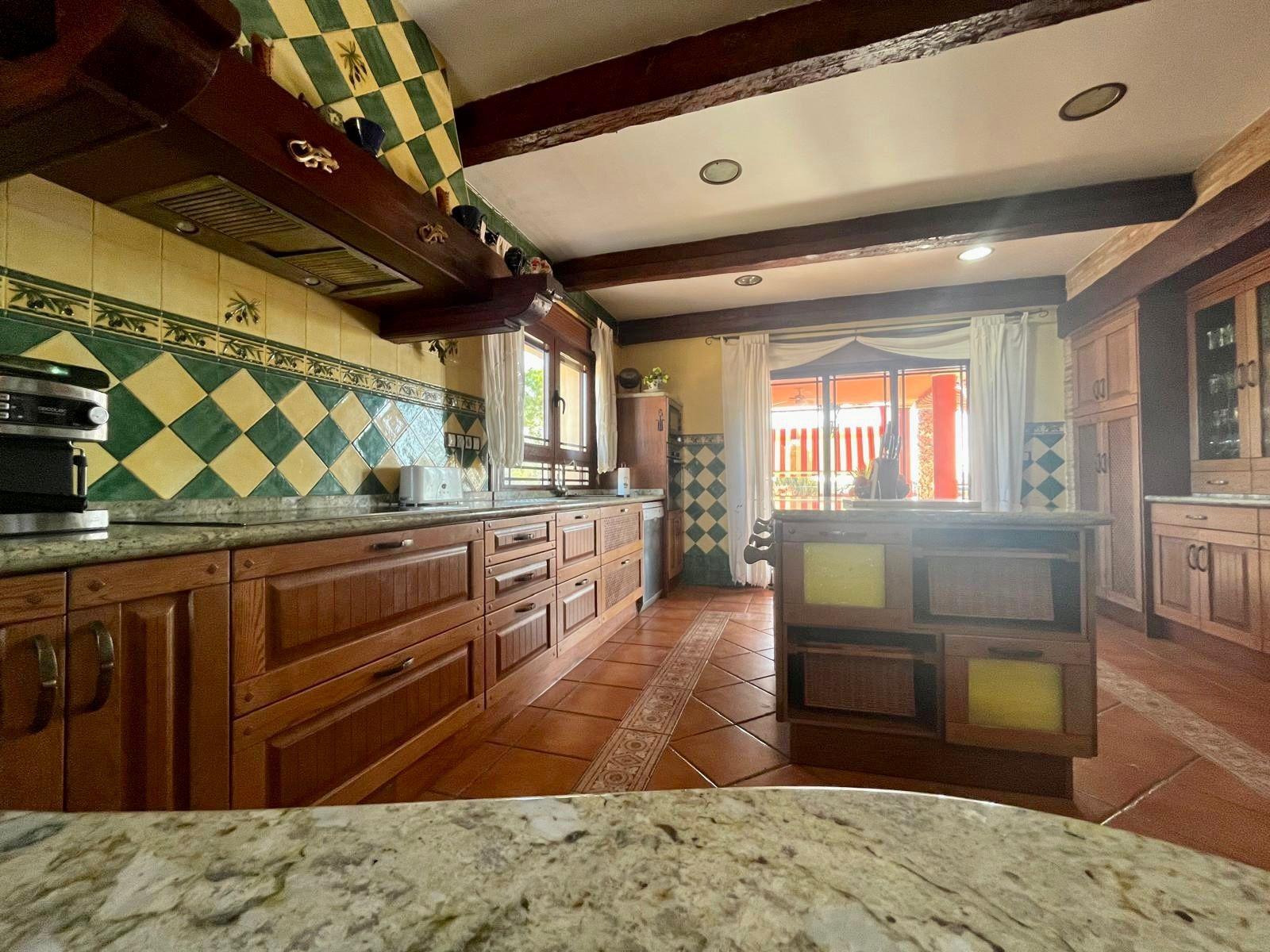 Garden in villa for sale in Rojales