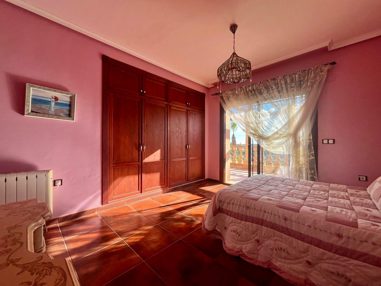 Exterior view in villa for sale in Rojales