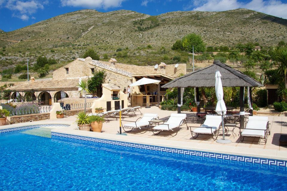 Bathroom in finca for sale in Benissa
