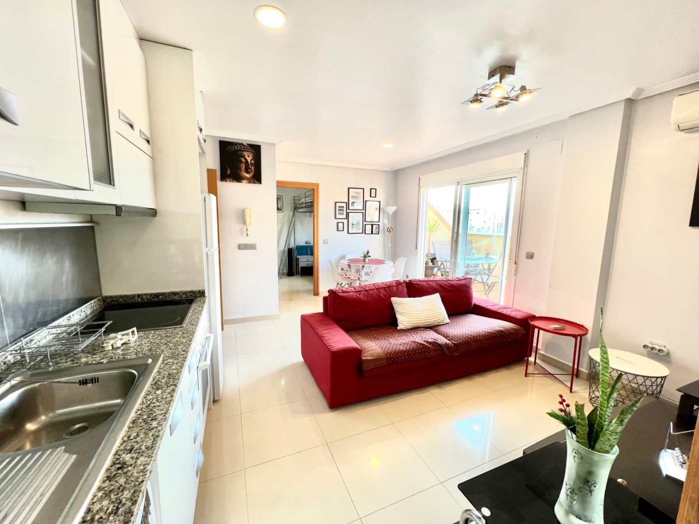 Dining area in penthouse for sale in Torrevieja