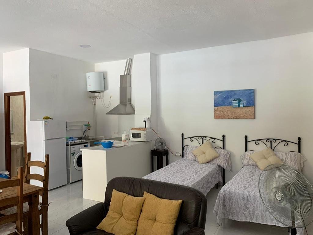 Master bedroom in commercial for sale in Torrevieja