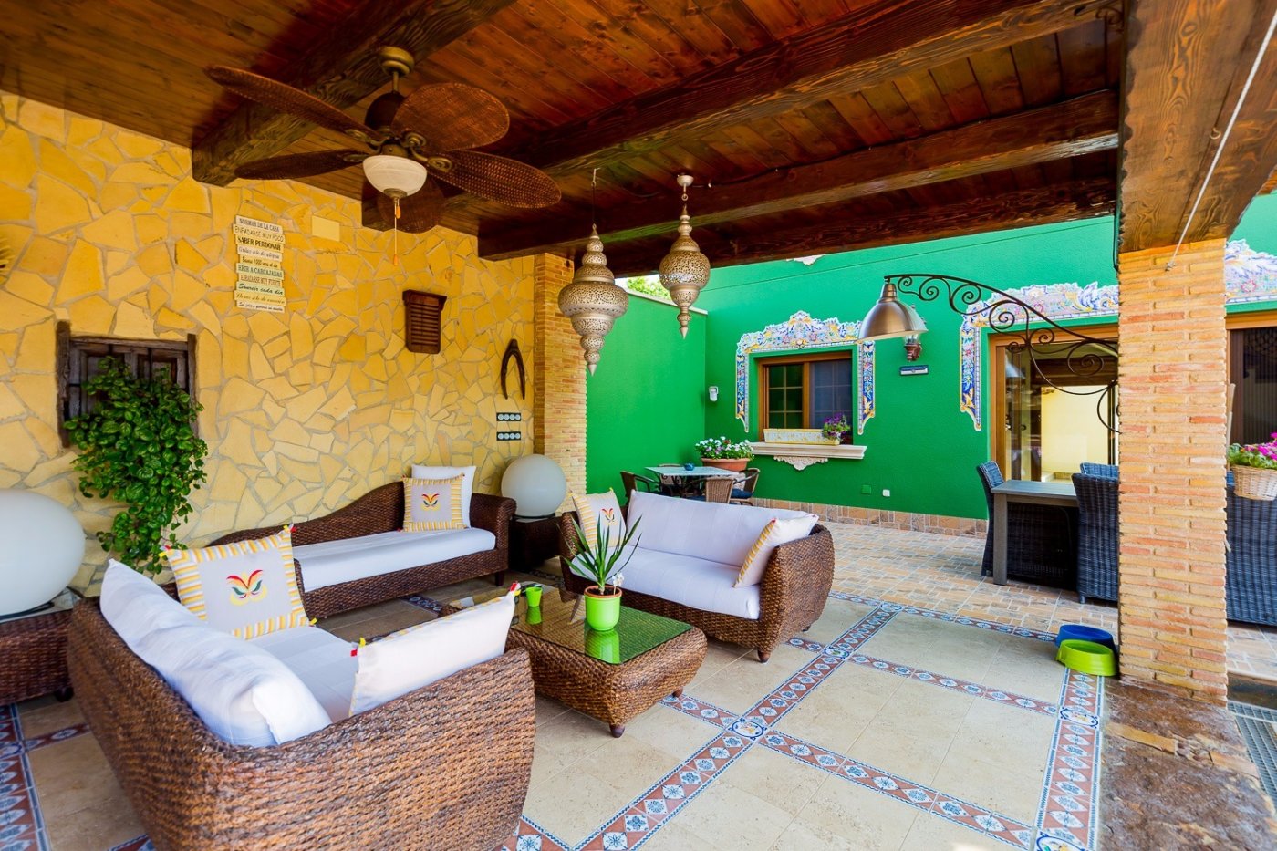 Pool area in finca for sale in Almoradi
