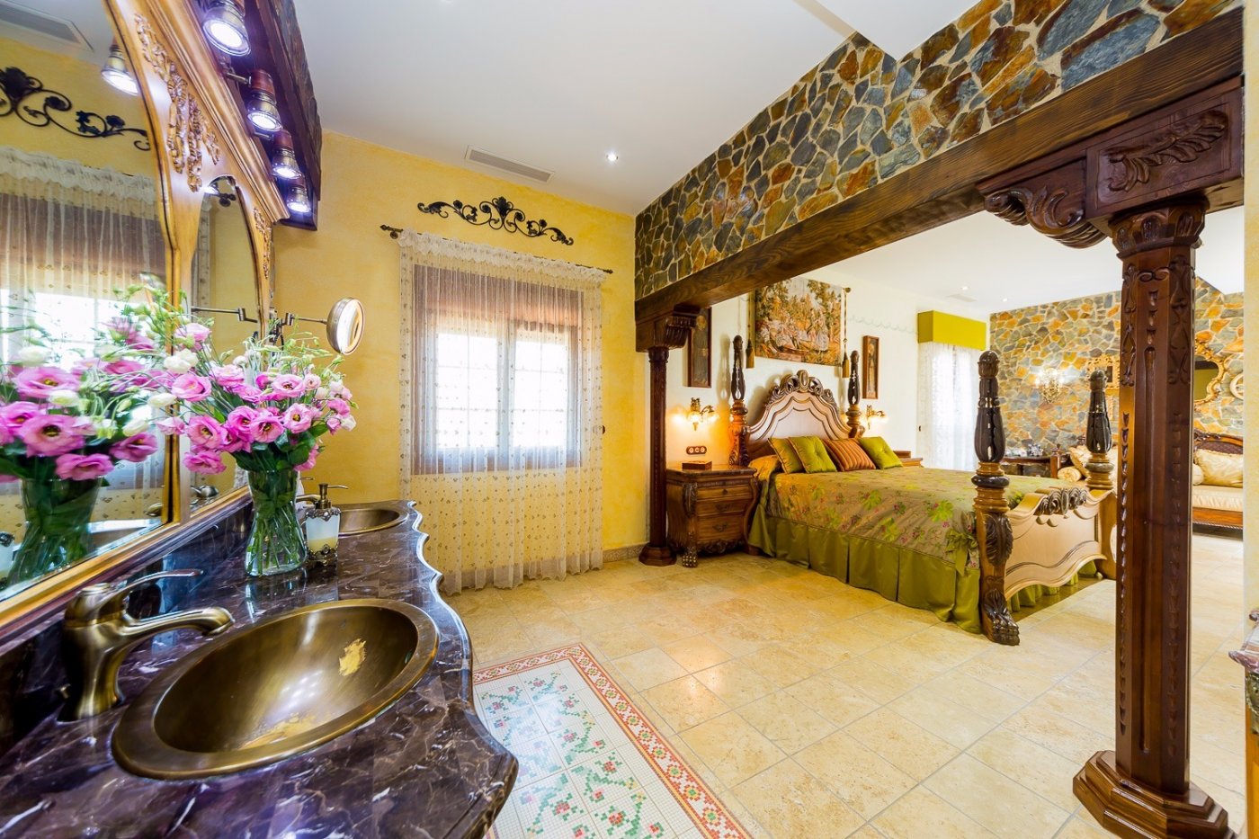 Kitchen in finca for sale in Almoradi