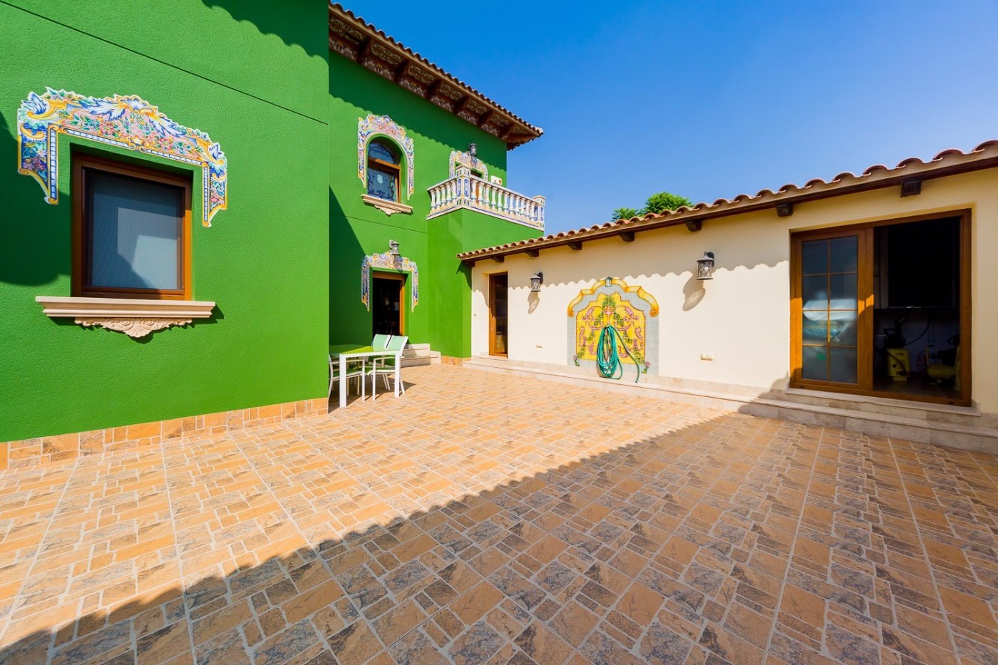 Master bedroom in finca for sale in Almoradi