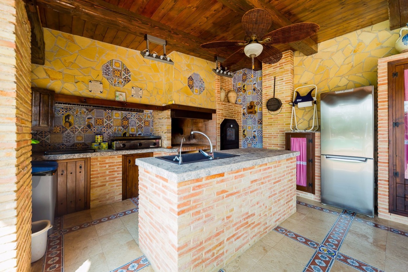 Bedroom in finca for sale in Almoradi