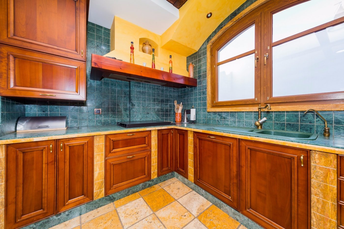 Pool area in commercial for sale in Torrevieja