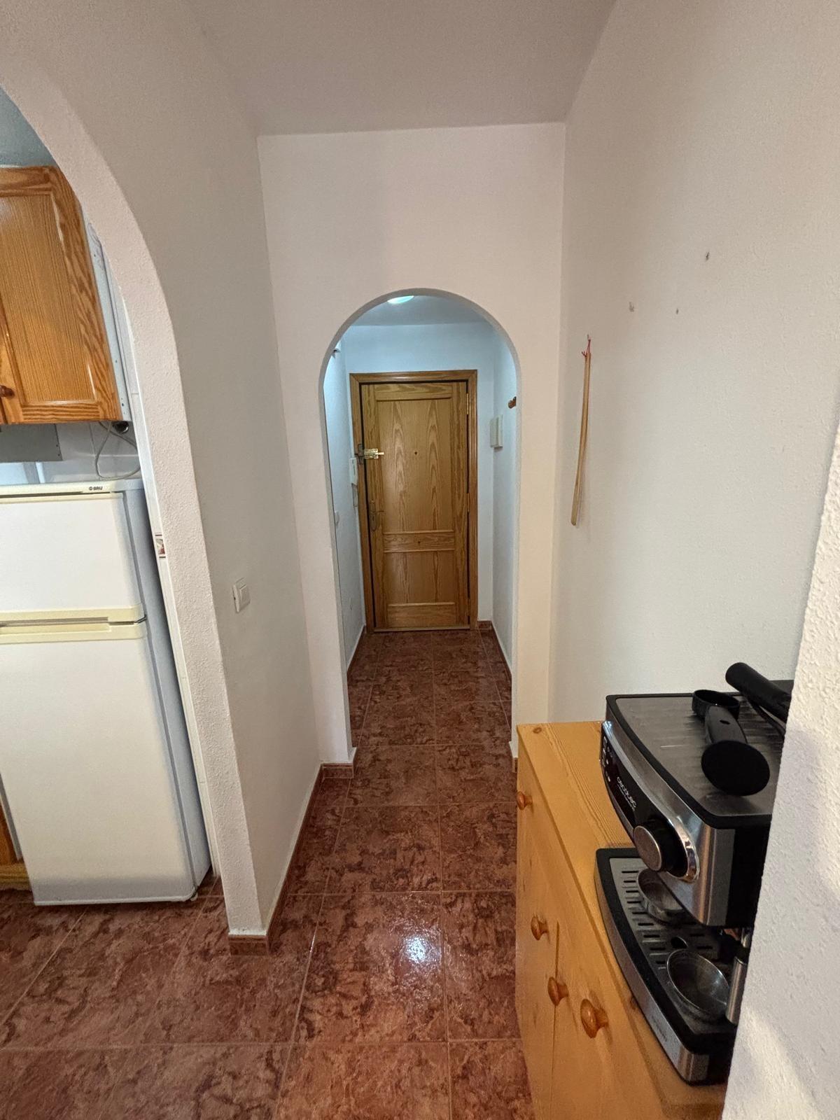 Bedroom in apartment for sale in Torrevieja