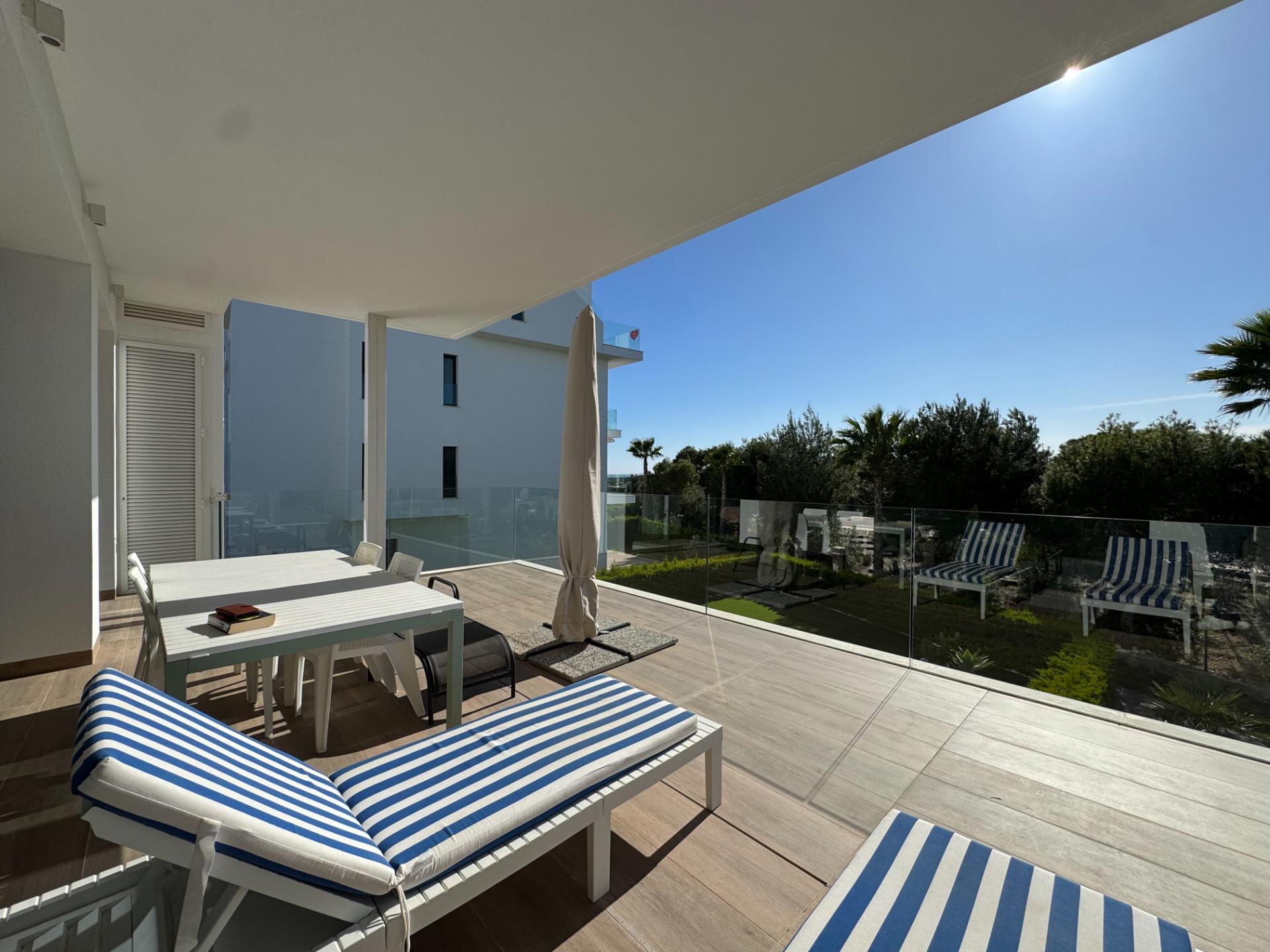 Dining area in apartment for sale in Orihuela