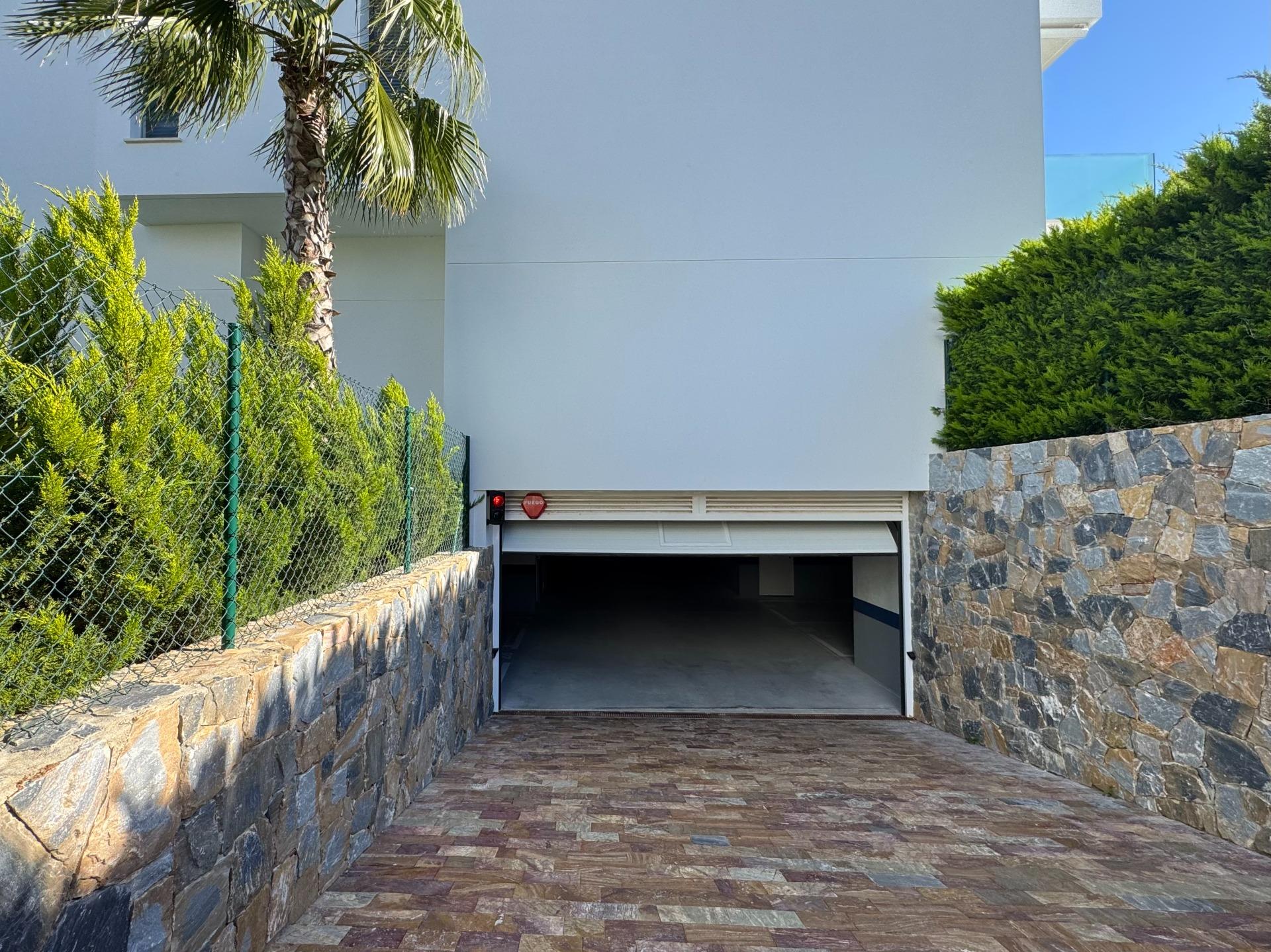 Garden in apartment for sale in Orihuela