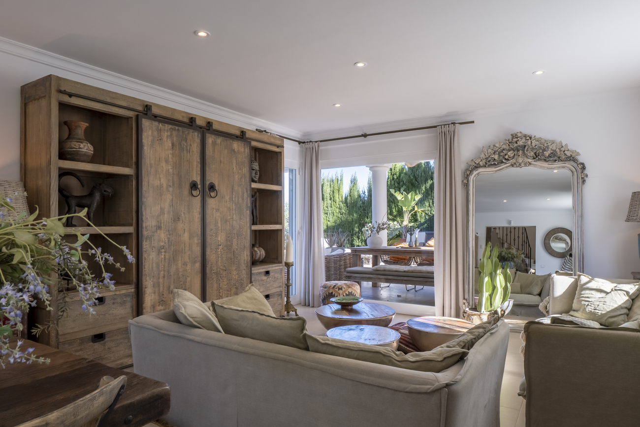 Exterior view in villa for sale in javea