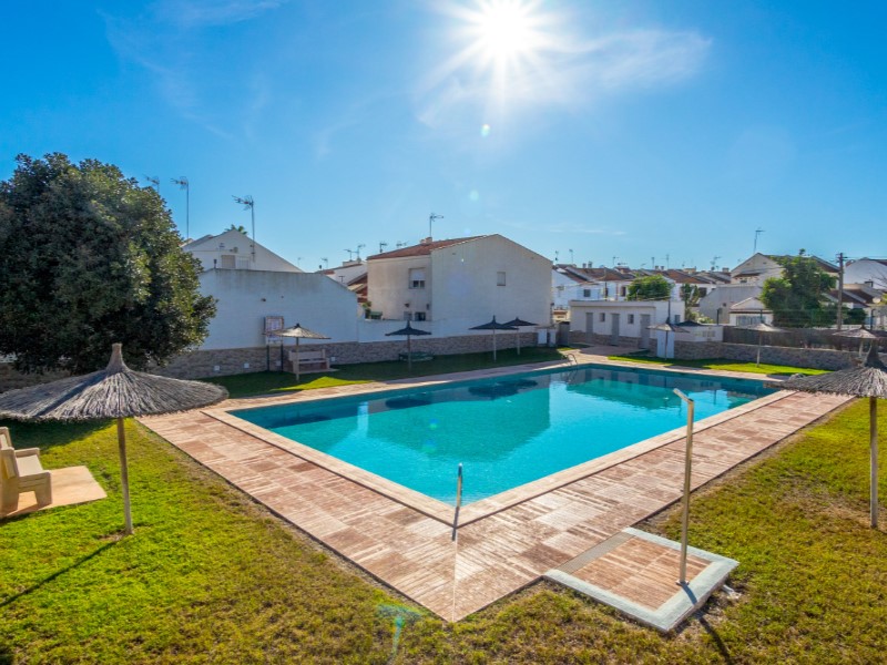 Master bedroom in terraced for sale in Torrevieja