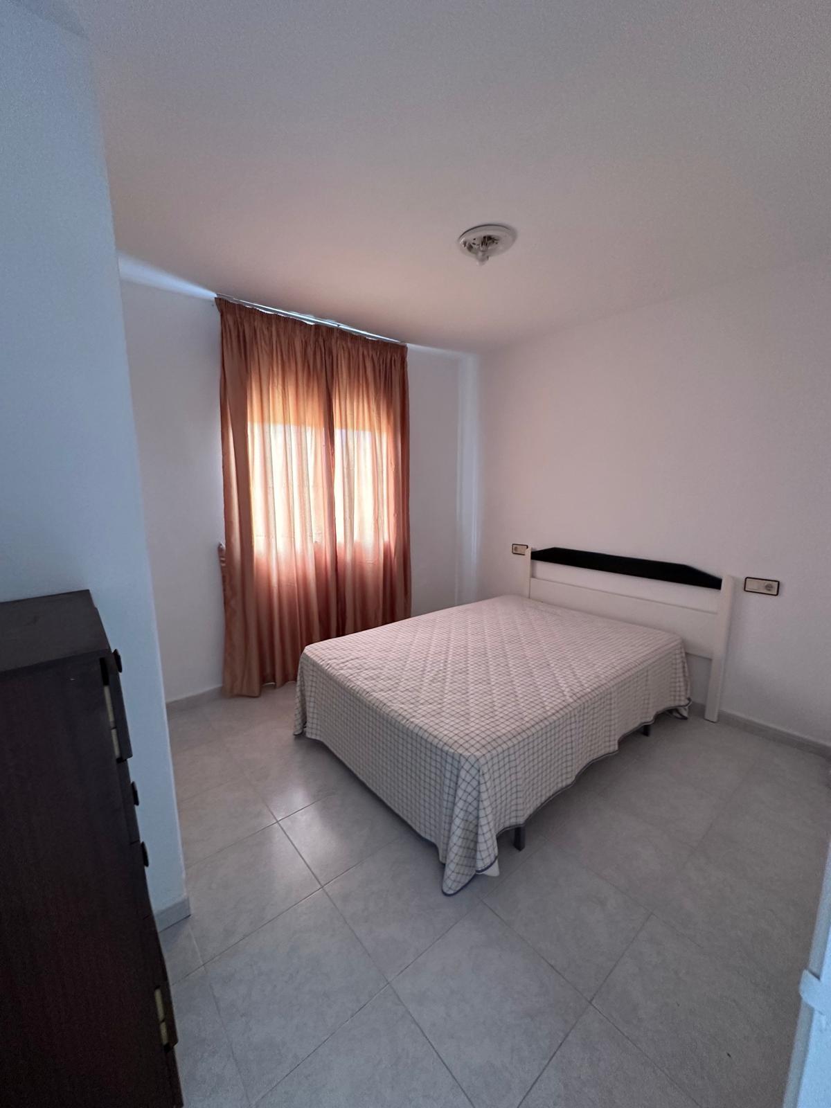 Garden in bungalow for sale in Torrevieja