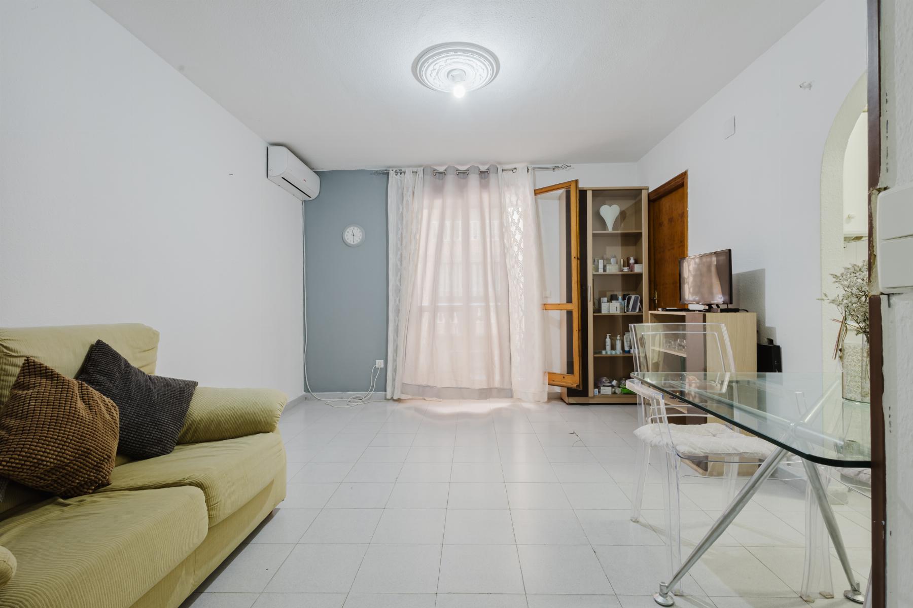Kitchen in apartment for sale in Torrevieja