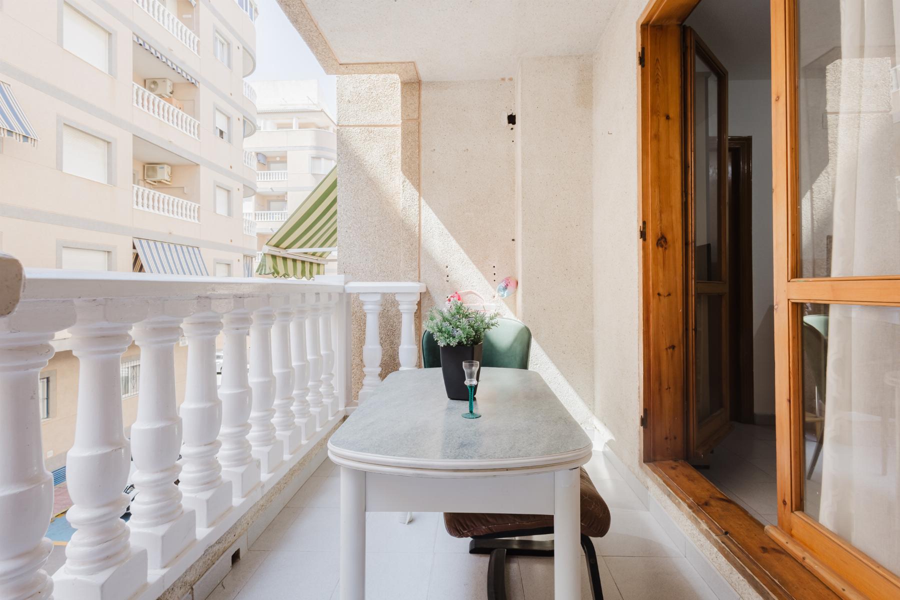Dining area in apartment for sale in Torrevieja