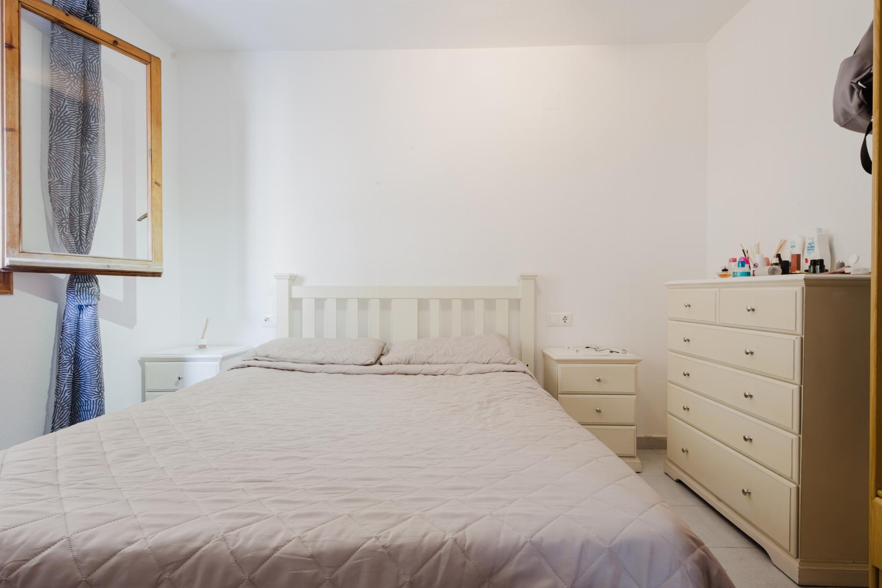 Living room in apartment for sale in Torrevieja