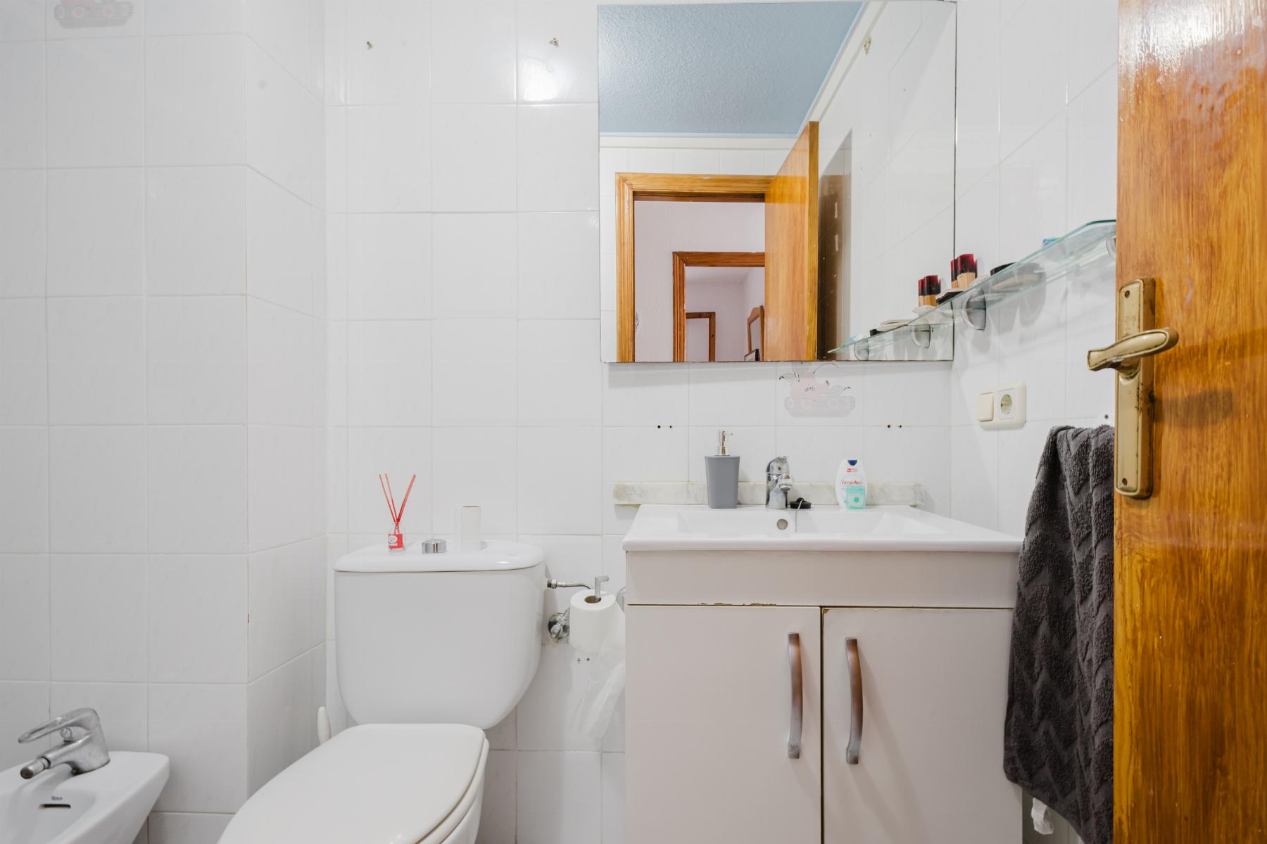 Terrace in apartment for sale in Torrevieja