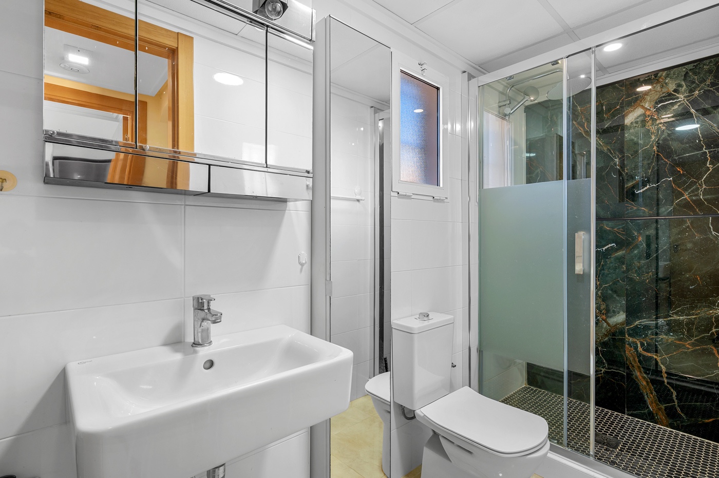 Terrace in villa for sale in Orihuela Costa