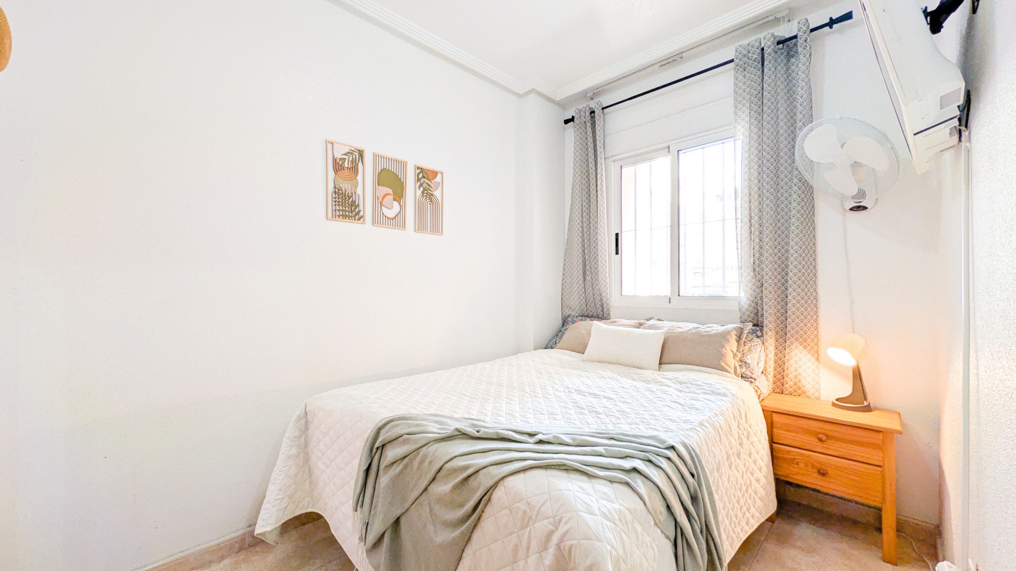 Kitchen in apartment for sale in Torrevieja