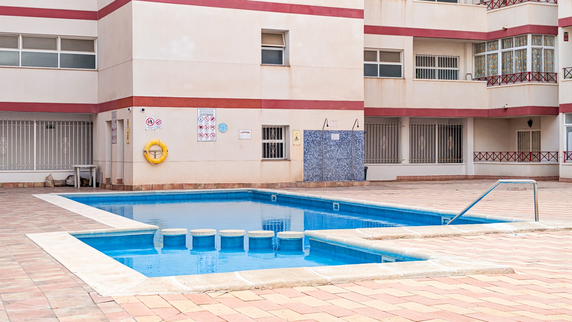 Kitchen in apartment for sale in Torrevieja