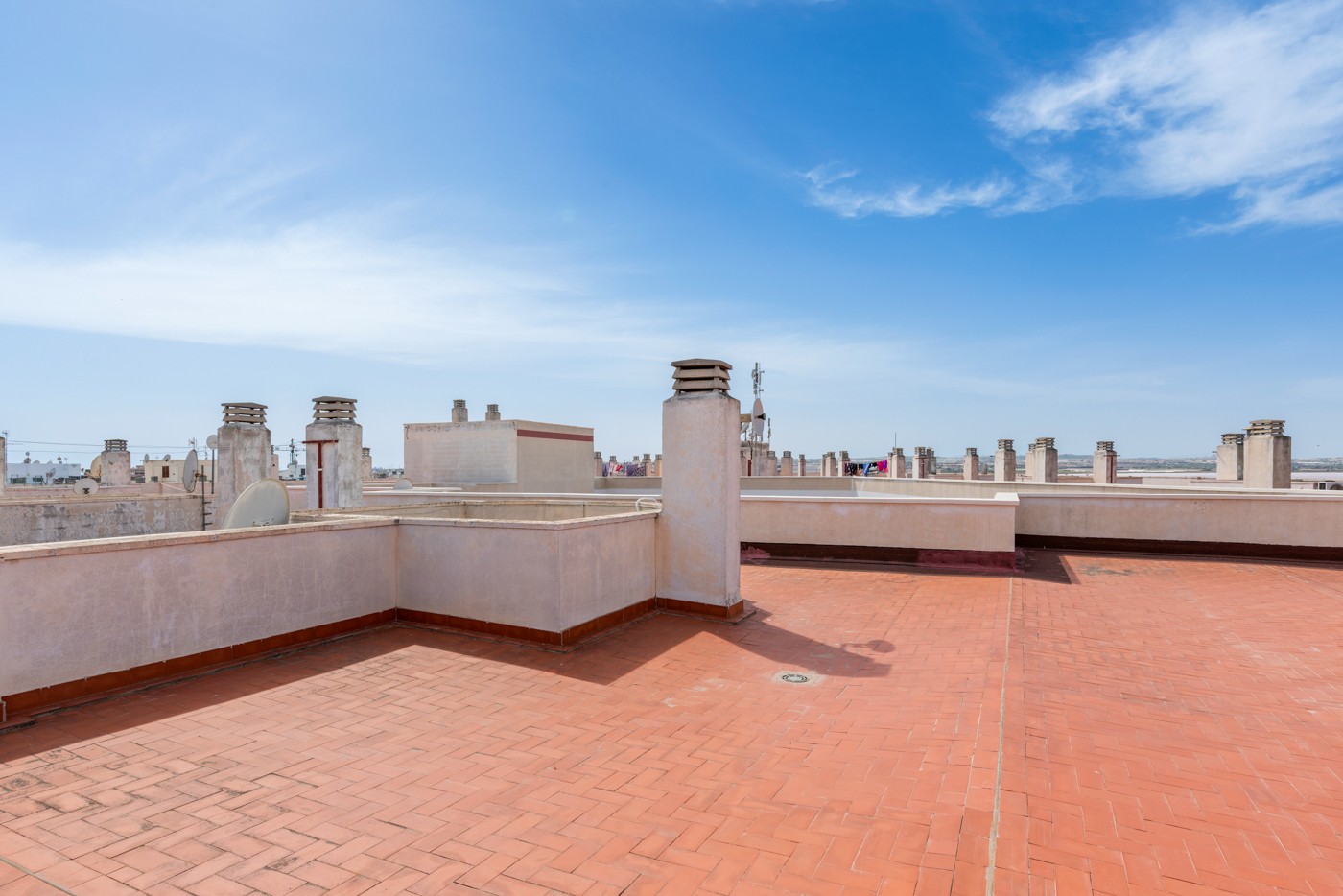 Bathroom in apartment for sale in Torrevieja
