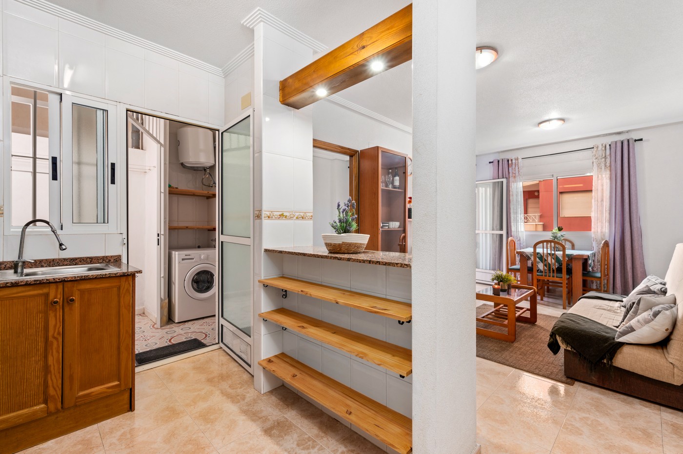 Dining area in apartment for sale in Torrevieja