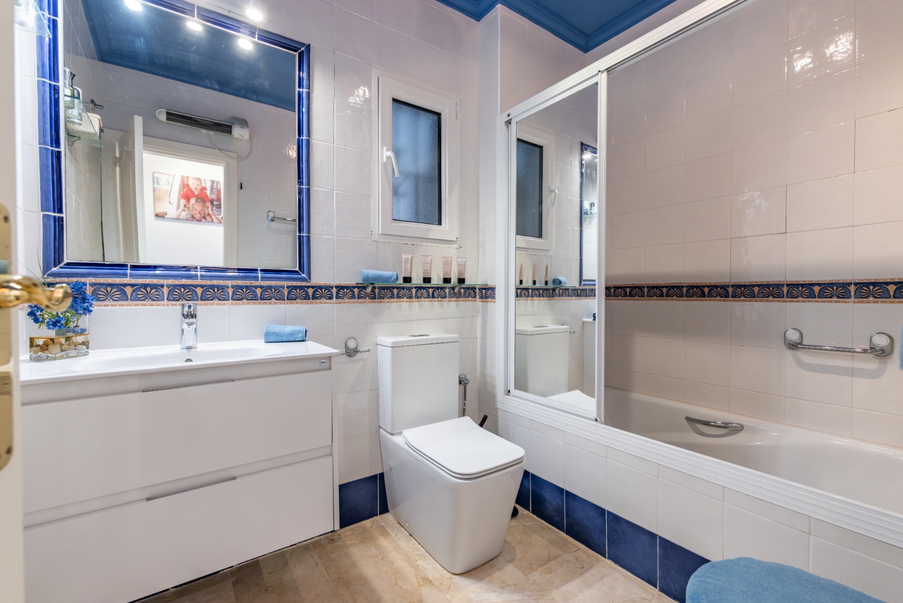 Bathroom in apartment for sale in Orihuela Costa