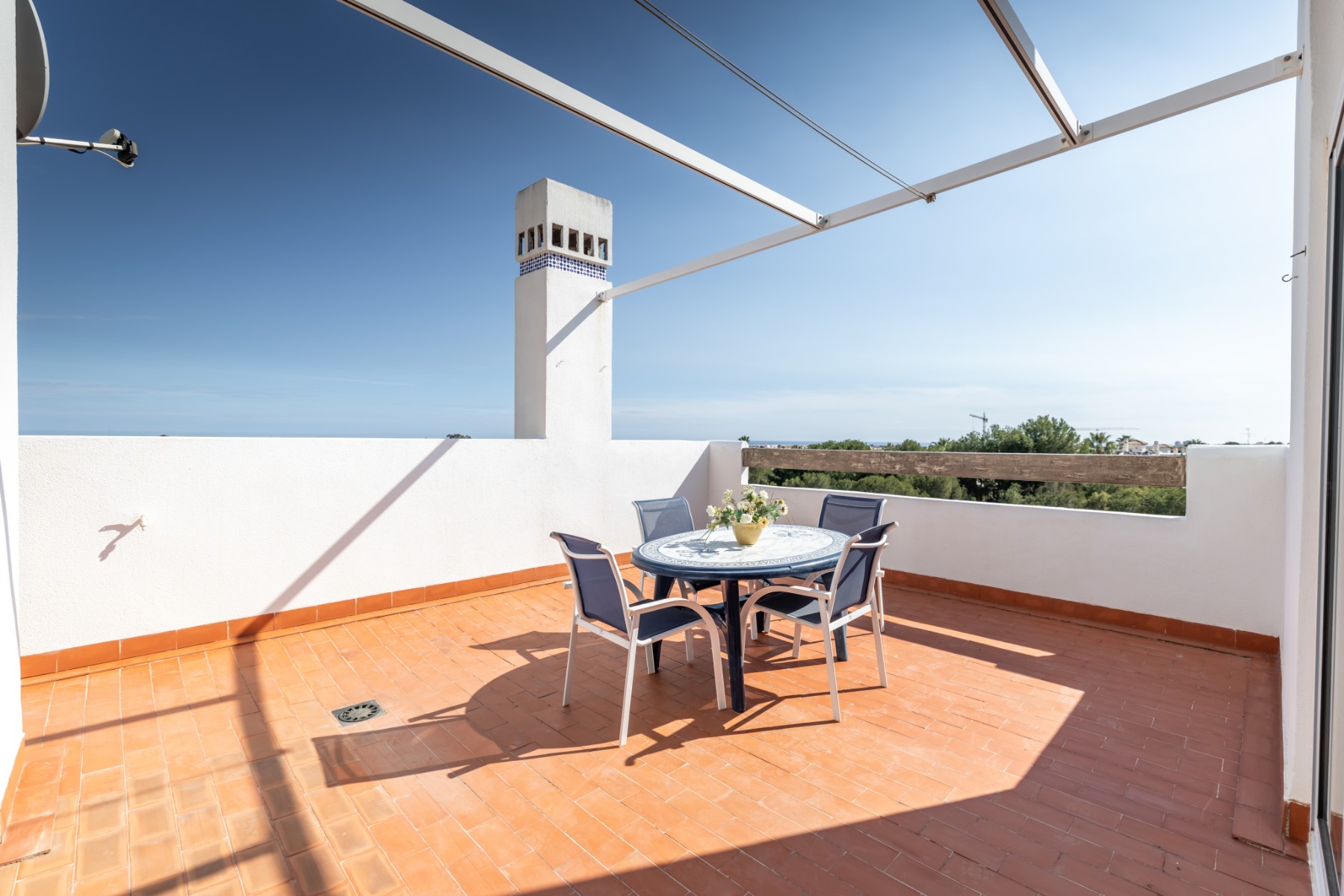Bedroom in apartment for sale in Orihuela Costa