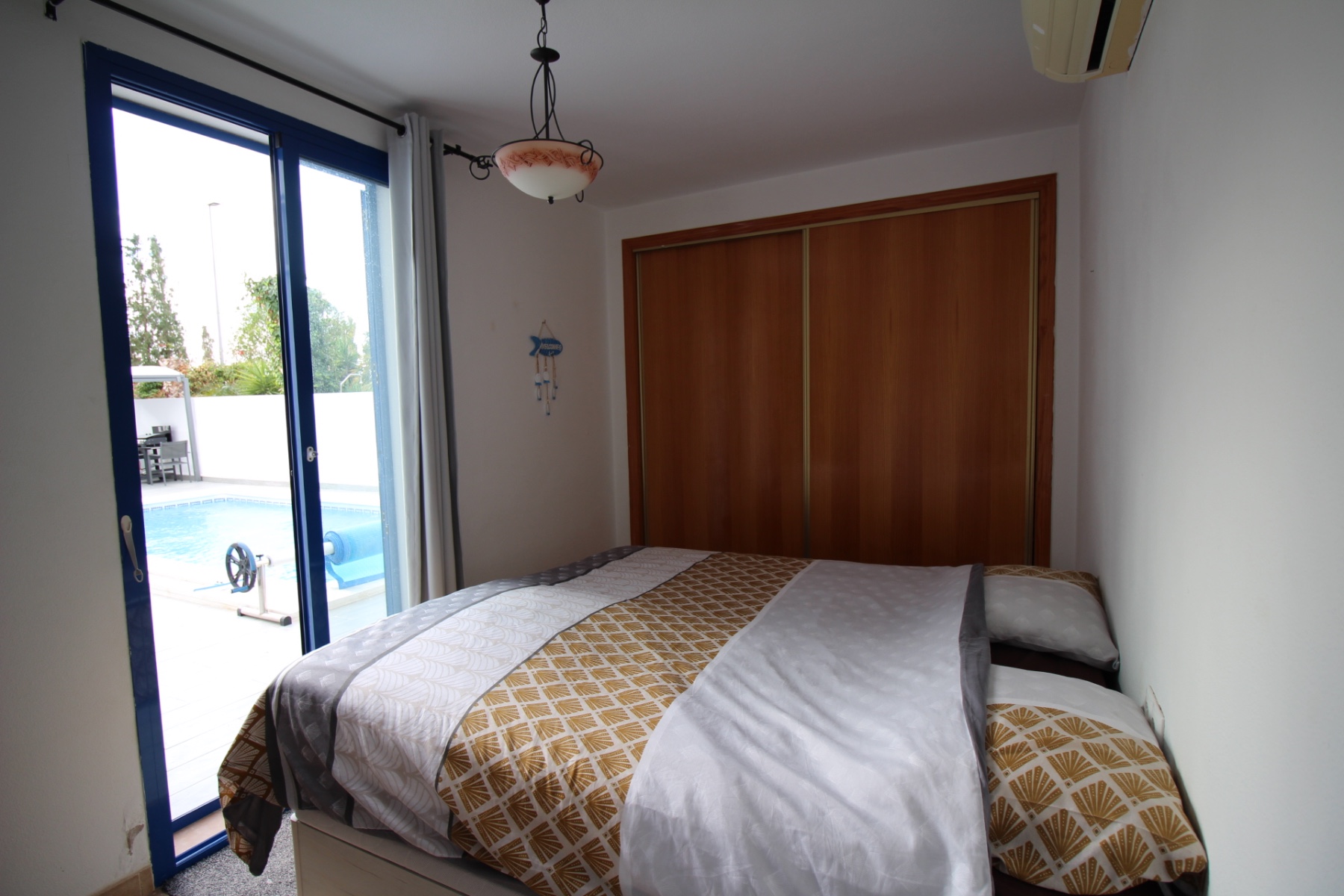 Terrace in villa for sale in Fortuna