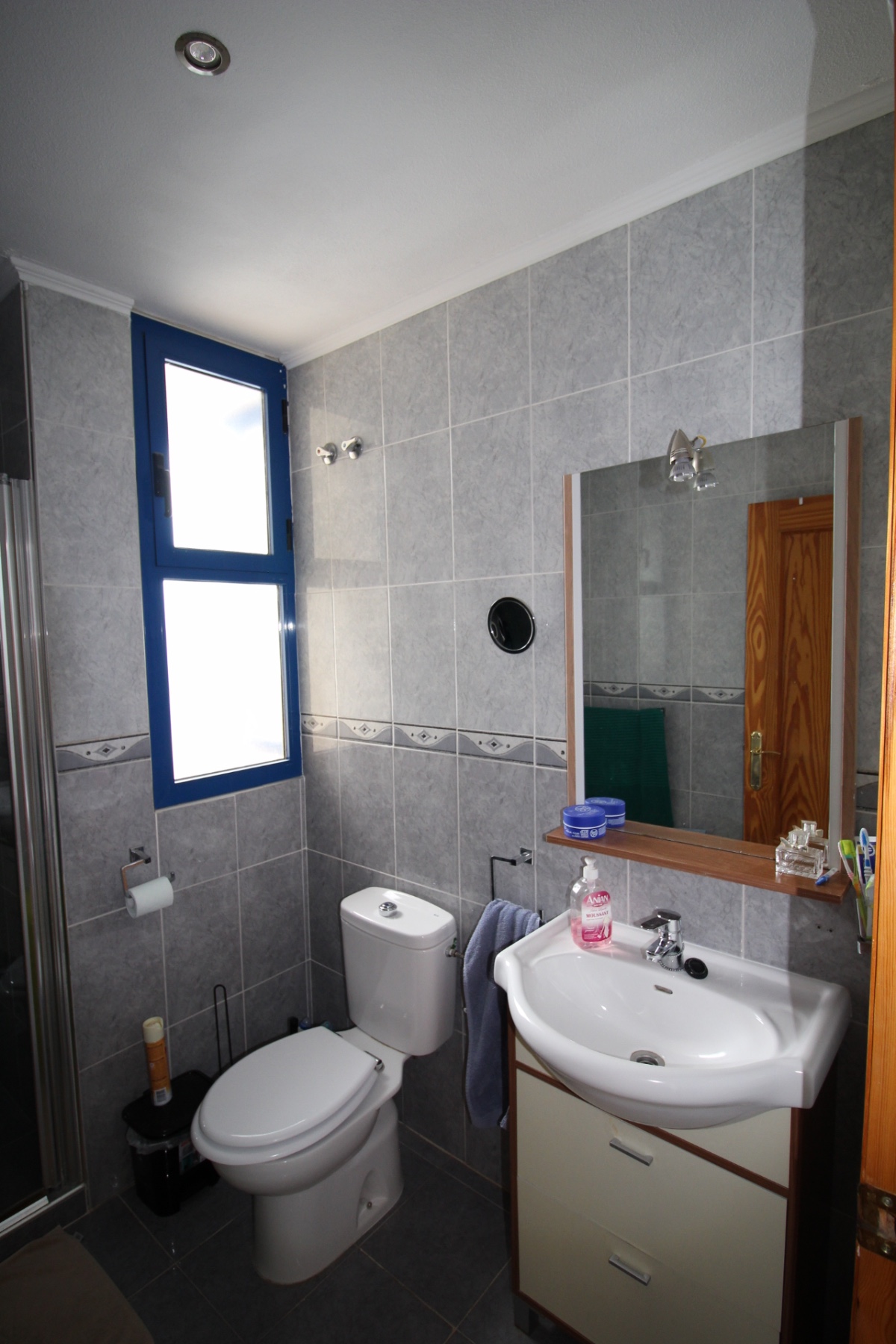 Pool area in villa for sale in Fortuna