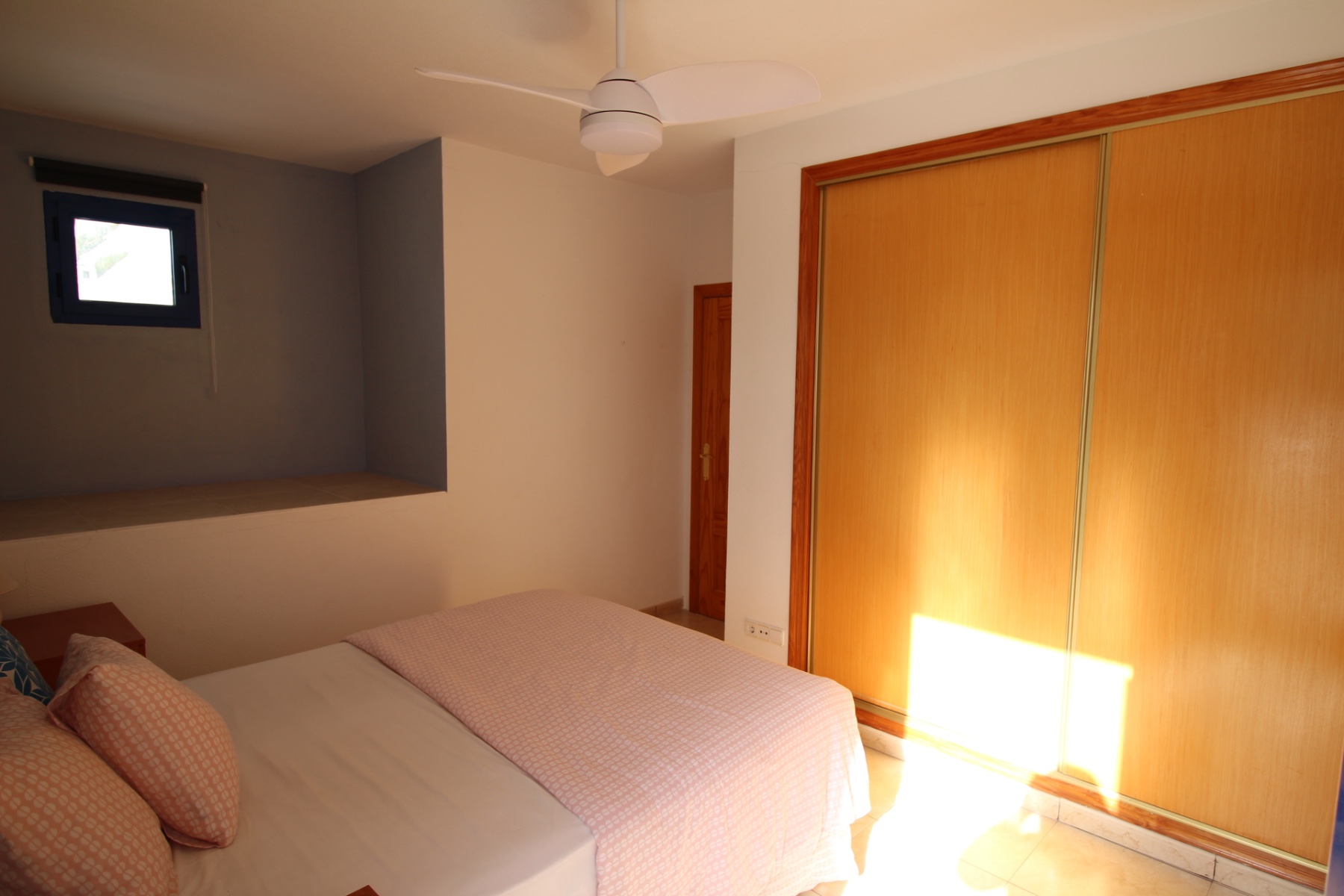 Garden in villa for sale in Fortuna