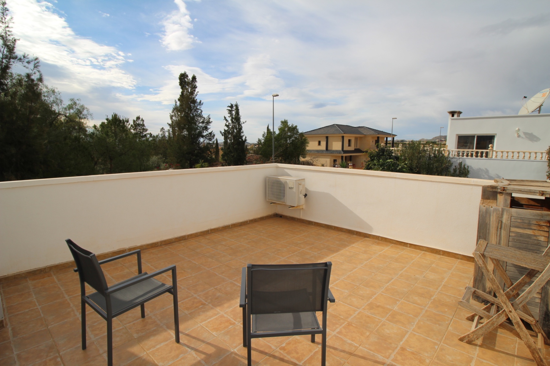 Dining area in villa for sale in Fortuna