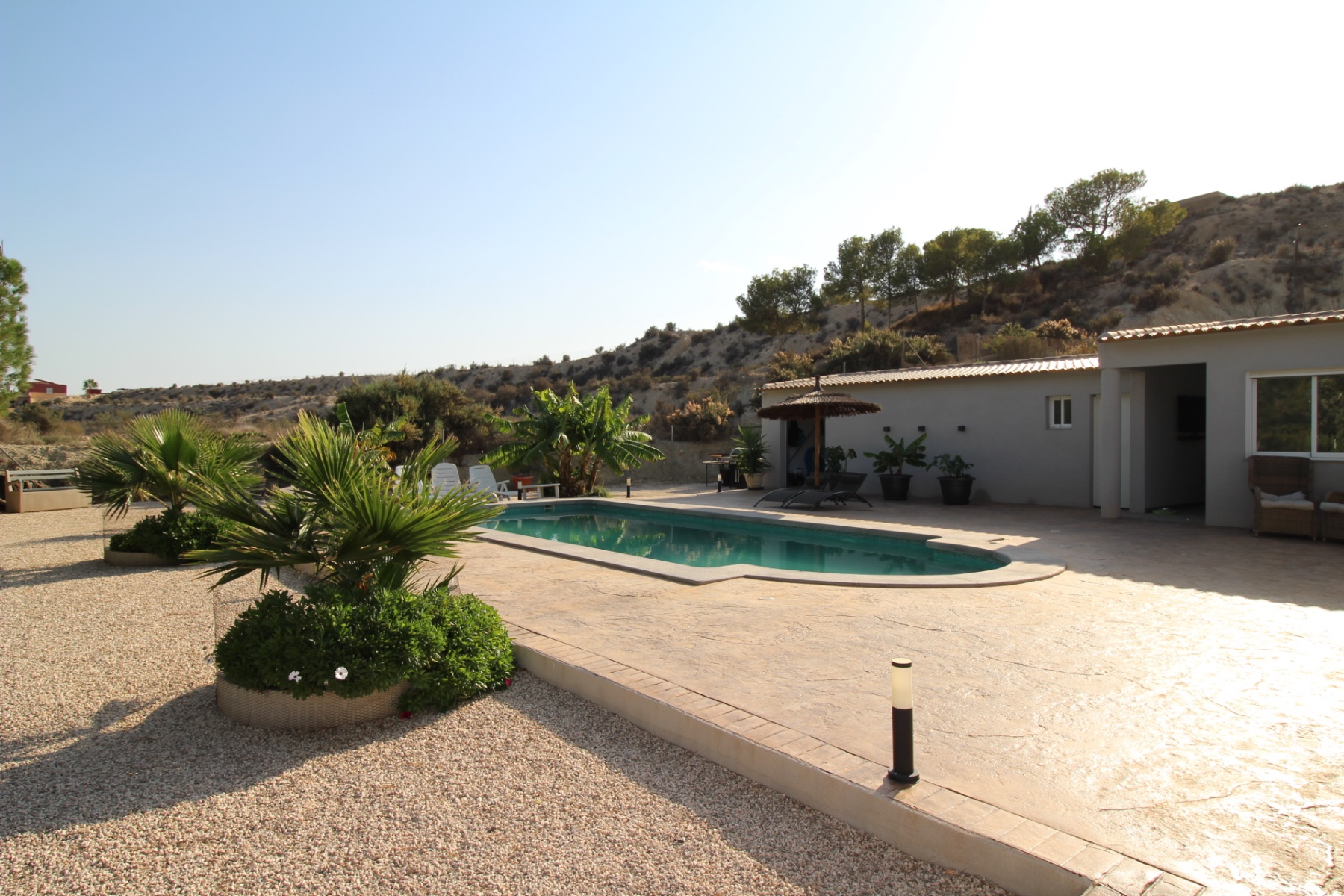 Pool area in villa for sale in Fortuna
